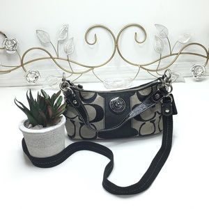 Coach F19218 Black Logo Canvas Patent Bag